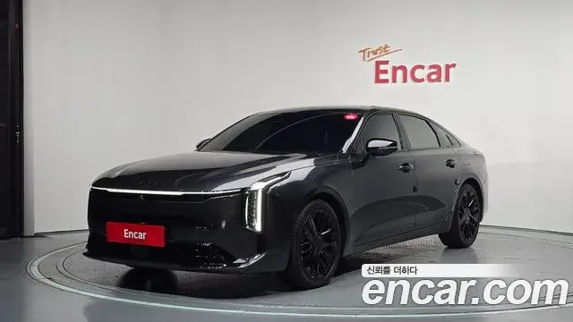 Kia K8 2024 — Photo 10/20