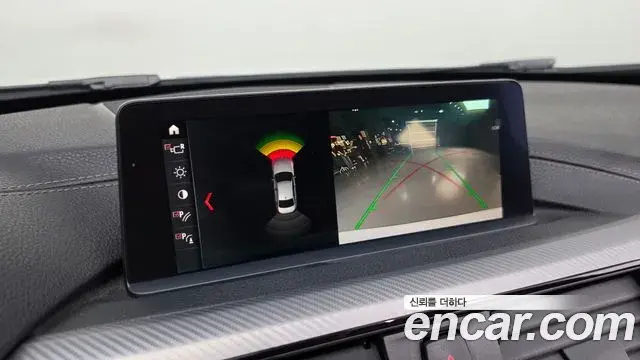 BMW 3 Series 2018 — Photo 7/33