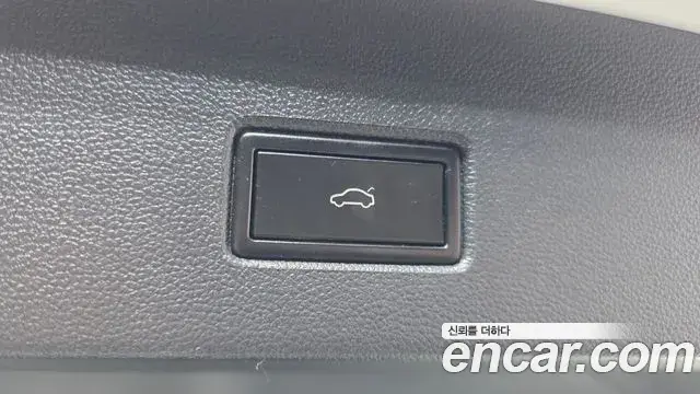 Volkswagen T-Roc 2021 — Photo 5/33
