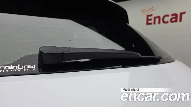 Volkswagen T-Roc 2021 — Photo 33/33