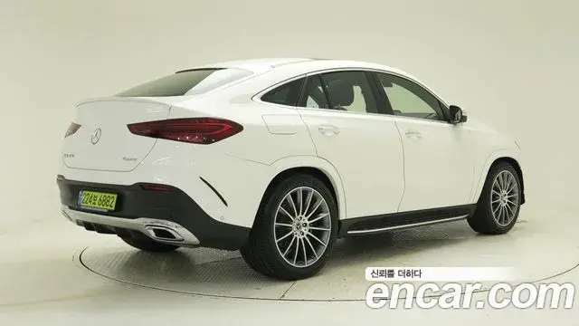 Mercedes-Benz GLE-Class 2025 — Фото 1/20