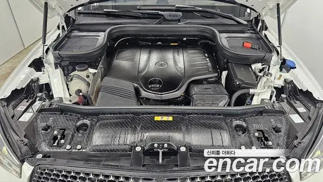 Mercedes-Benz GLE-Class 2025 — Фото 5/20