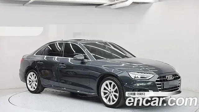 Audi A4 2023 — Фото 9/20