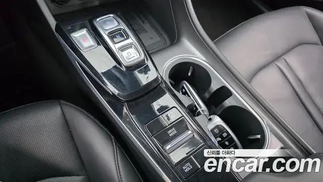 Hyundai Sonata 2020 — Фото 9/20