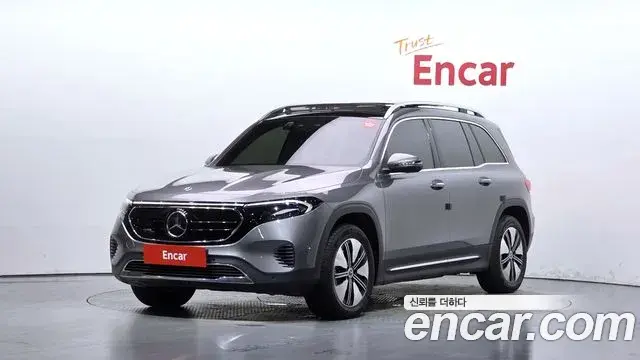Mercedes-Benz EQB 2023 — Photo 3/31