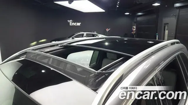 Mercedes-Benz EQB 2023 — Photo 30/31