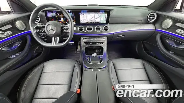 Mercedes-Benz E-Class 2023 — Фото 7/20