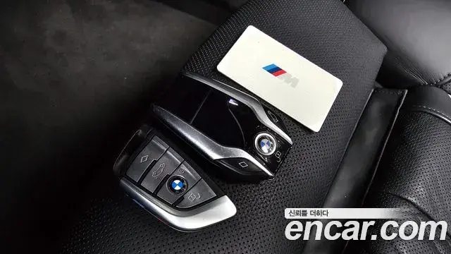 BMW 5 Series 2023 — Фото 14/20