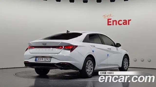Hyundai Avante 2022 — Фото 2/20