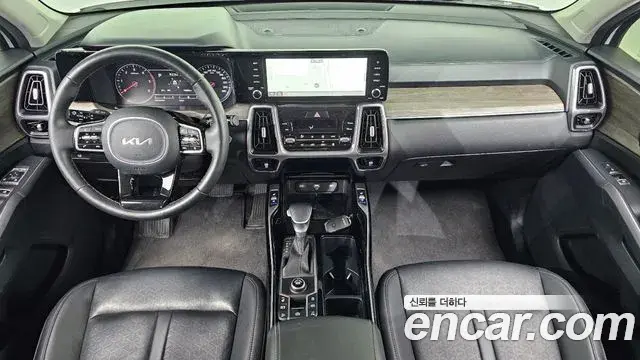 Kia Sorento 2023 — Фото 7/20