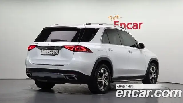 Mercedes-Benz GLE-Class 2019 — Фото 1/20