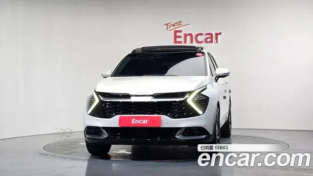 Kia Sportage 2022 — Фото 3/20