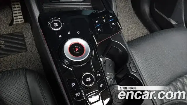 Kia Sportage 2022 — Фото 9/20