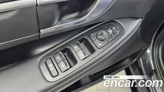 Hyundai Sonata 2022 — Фото 15/20
