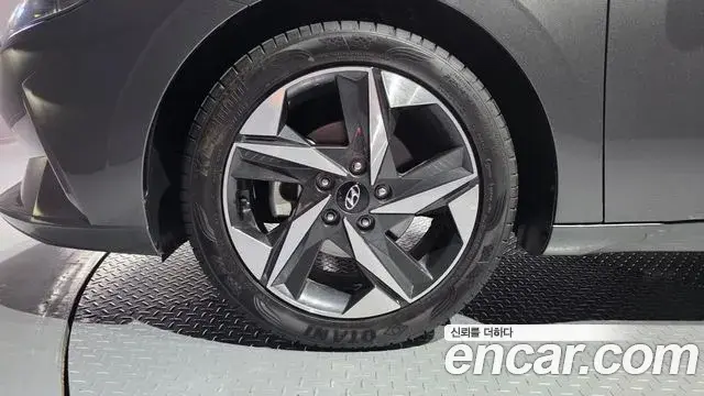 Hyundai Avante 2021 — Фото 5/20