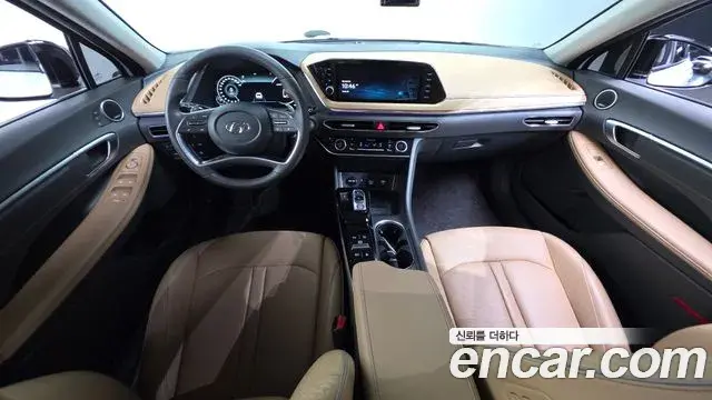 Hyundai Sonata 2021 — Фото 10/20