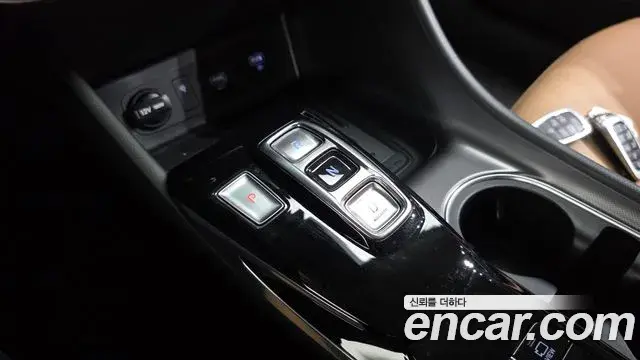 Hyundai Sonata 2021 — Фото 7/20