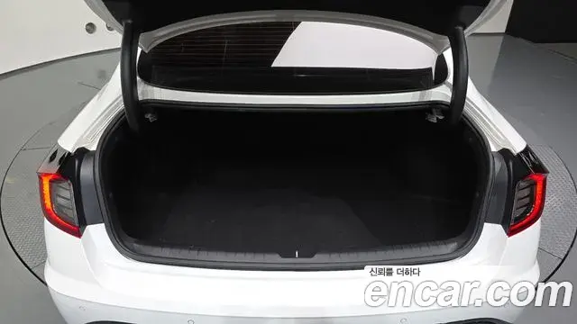 Hyundai Sonata 2021 — Фото 20/20