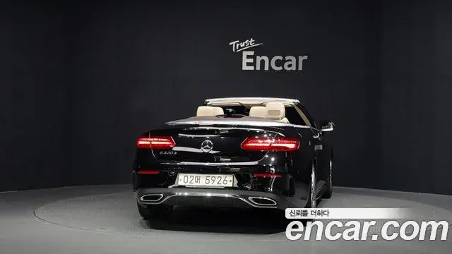 Mercedes-Benz E-Class 2018 — Фото 4/20