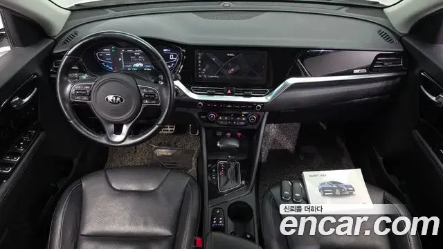 Kia Niro 2020 — Фото 7/20