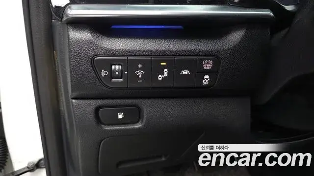 Kia Niro 2020 — Şəkil 14/32