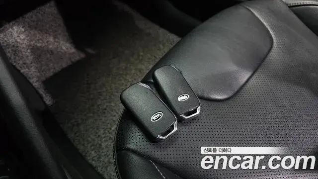 Kia Niro 2020 — Şəkil 26/32