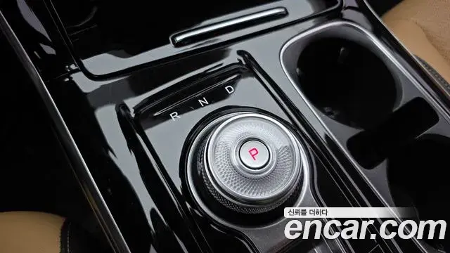 Kia Carnival 2021 — Фото 9/20