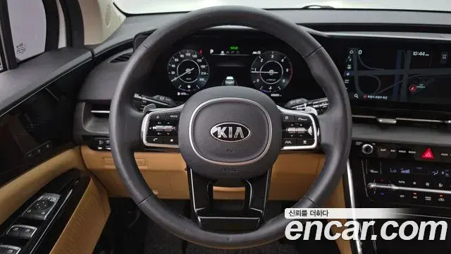 Kia Carnival 2021 — Фото 13/20