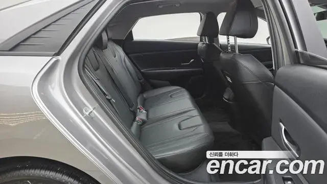 Hyundai Avante 2022 — Фото 11/20