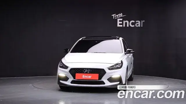 Hyundai i30 2019 — Фото 3/20