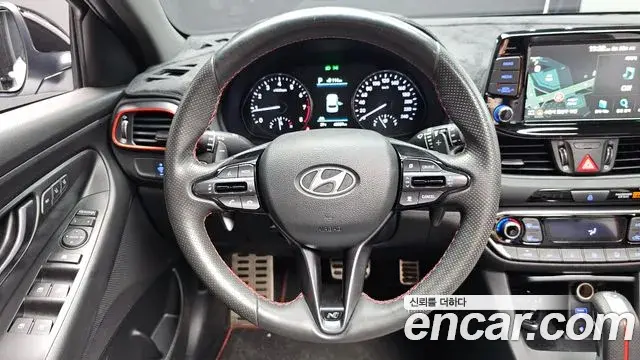 Hyundai i30 2019 — Фото 12/20