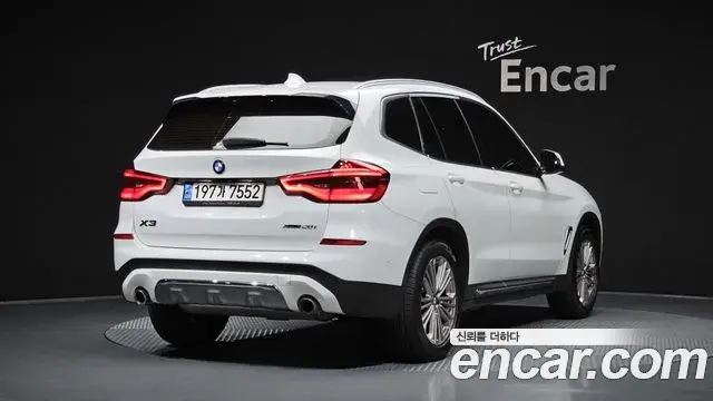 BMW X3 2021 — Фото 2/20