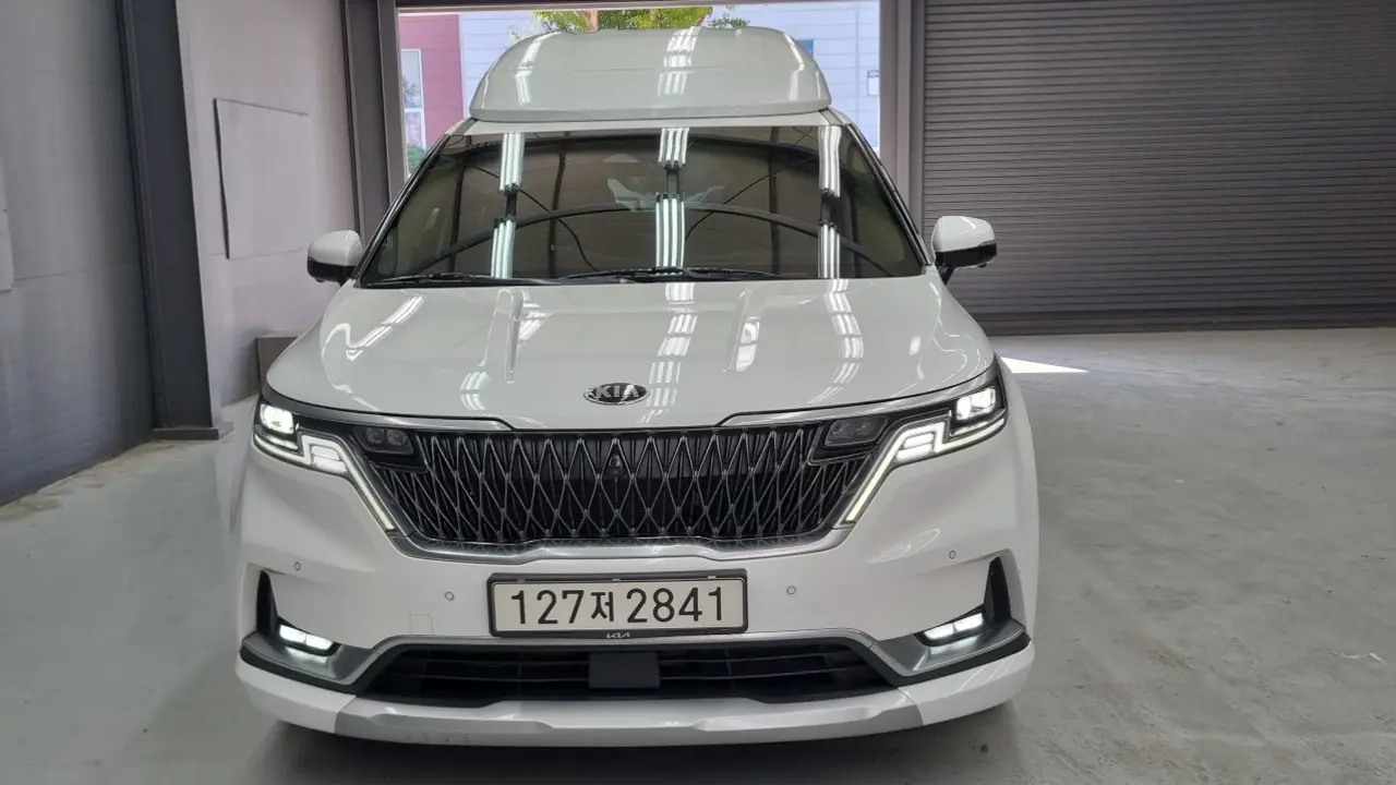 Kia Carnival 2021 — Şəkil 2/18