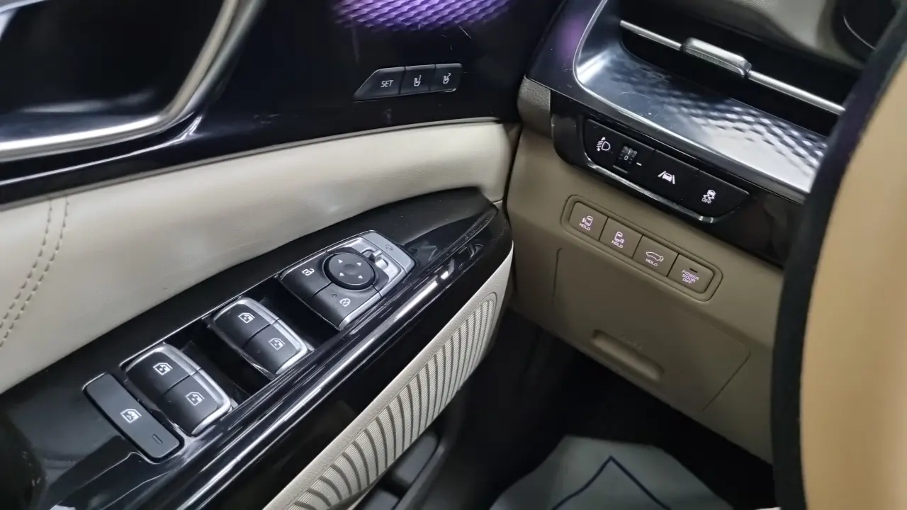 Kia Carnival 2021 — Şəkil 14/18