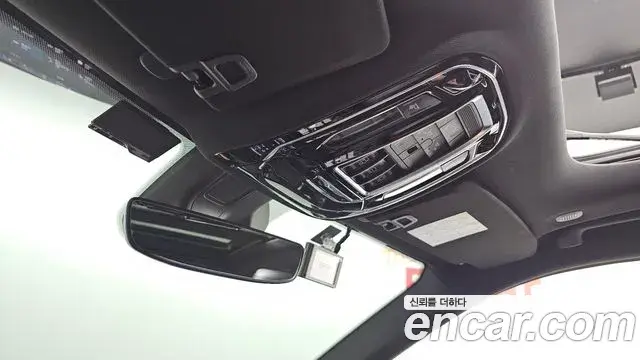Jeep Grand Cherokee 2021 — Фото 15/20