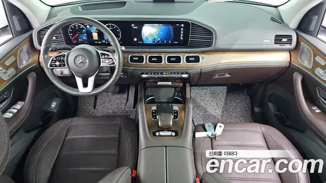 Mercedes-Benz GLE-Class 2020 — Фото 7/20