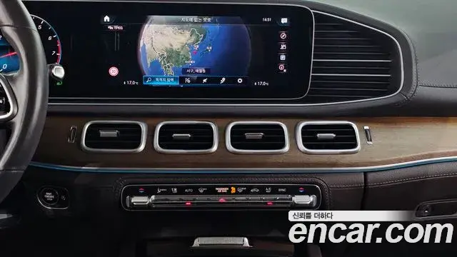 Mercedes-Benz GLE-Class 2020 — Фото 14/20