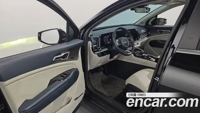 Kia Sportage 2022 — Фото 10/20