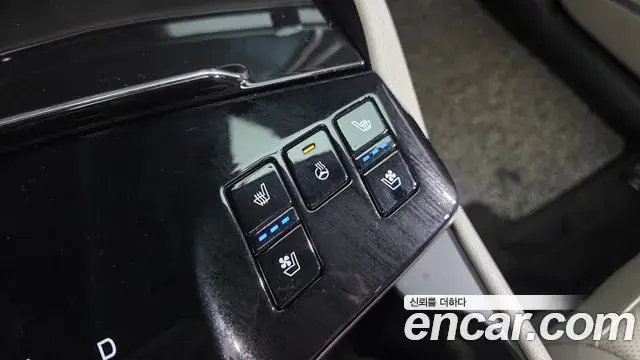 Kia Sportage 2022 — Фото 18/20