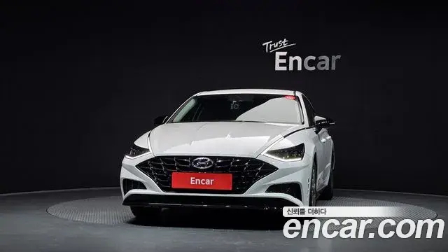 Hyundai Sonata 2021 — Фото 3/20