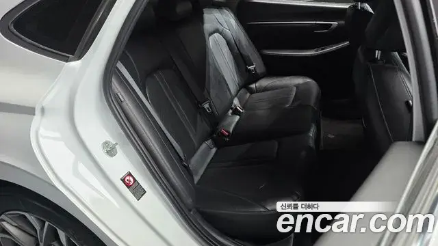 Hyundai Sonata 2021 — Фото 11/20