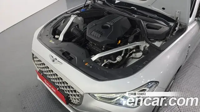 Genesis G70 2018 — ფოტო 13/31
