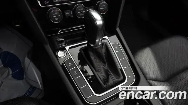 Volkswagen Arteon 2019 — Photo 11/20