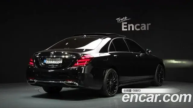 Mercedes-Benz S-Class 2018 — Фото 3/20