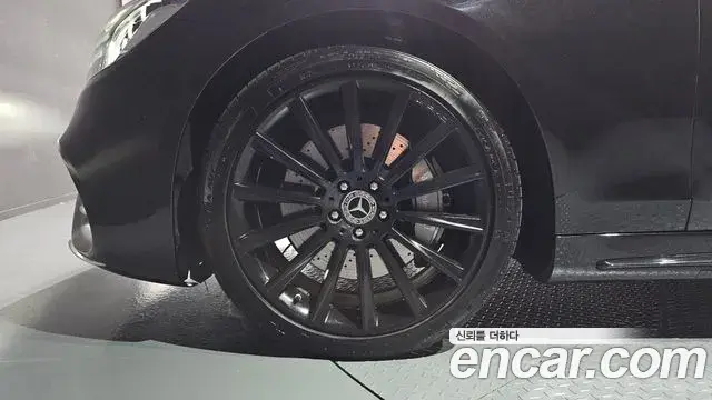 Mercedes-Benz S-Class 2018 — Фото 19/20