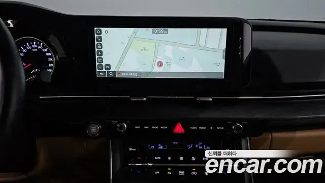 Kia Carnival 2022 — ფოტო 20/20