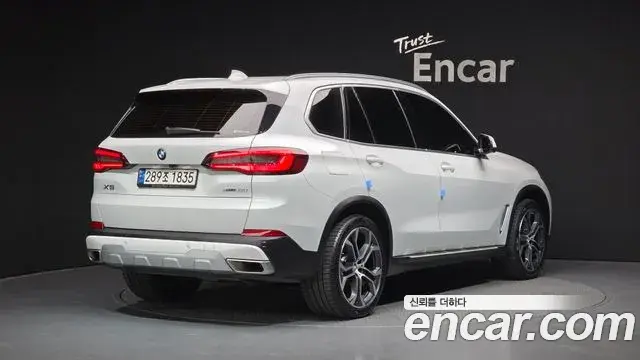 BMW X5 2023 — Фото 2/20