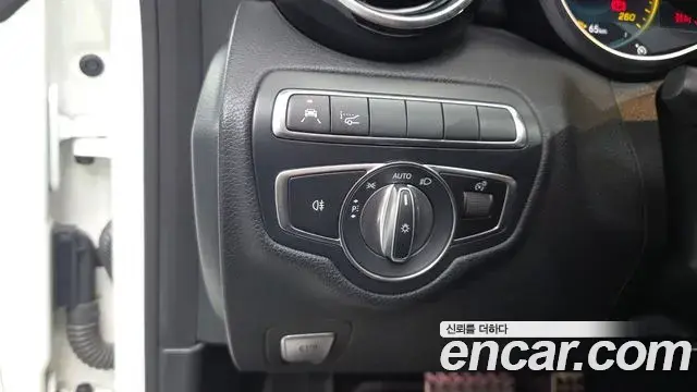 Mercedes-Benz C-Class 2020 — Фото 18/20