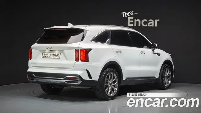 Kia Sorento 2020 — Фото 2/20