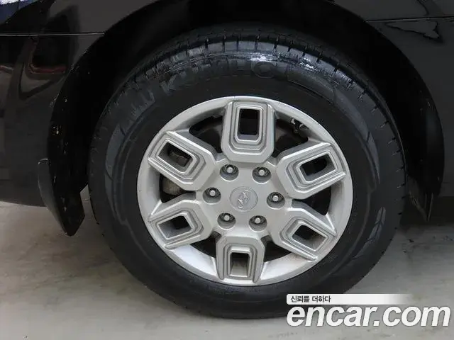 Hyundai Staria 2022 — Photo 17/20